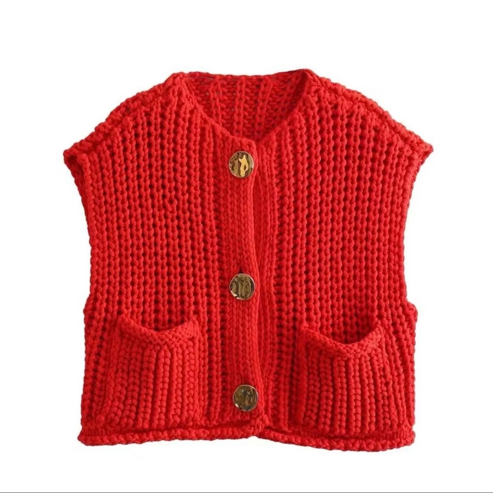 Womens Casual Chunky Knit Vest Gold Button Down Crop Crochet Sleeveless Sweater